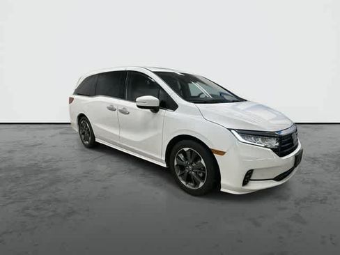 Used 2024 Honda Odyssey Elite image 5