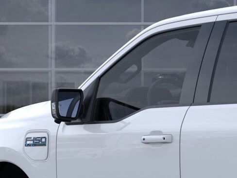 New 2025 Ford F150 Lightning Flash image 20