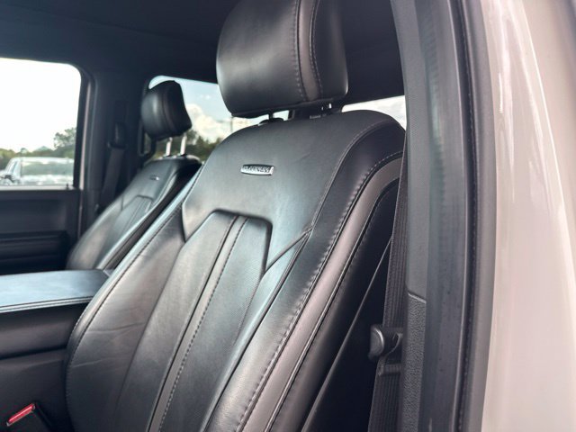 Used 2017 Ford F150 Platinum w/ Equipment Group 701A Luxury AWD/4WD image 14