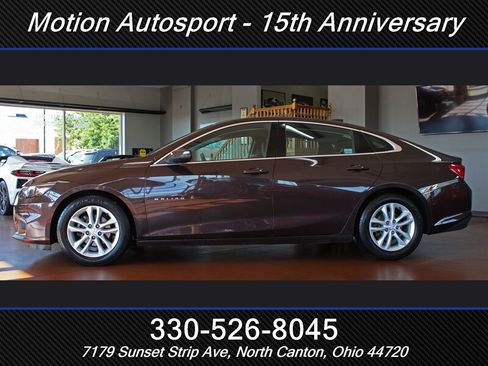 Used 2016 Chevrolet Malibu LT FWD image 5