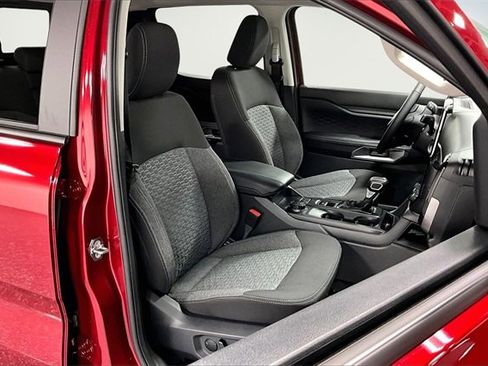 New 2025 Ford Ranger XLT w/ Equipment Group 301A High image 11