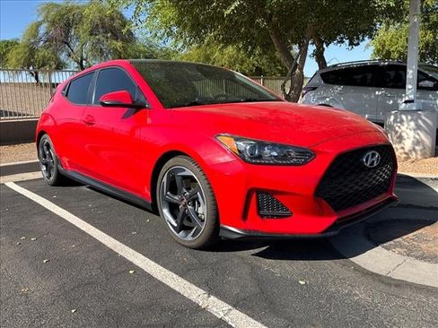 Used 2019 Hyundai Veloster Turbo FWD image 1