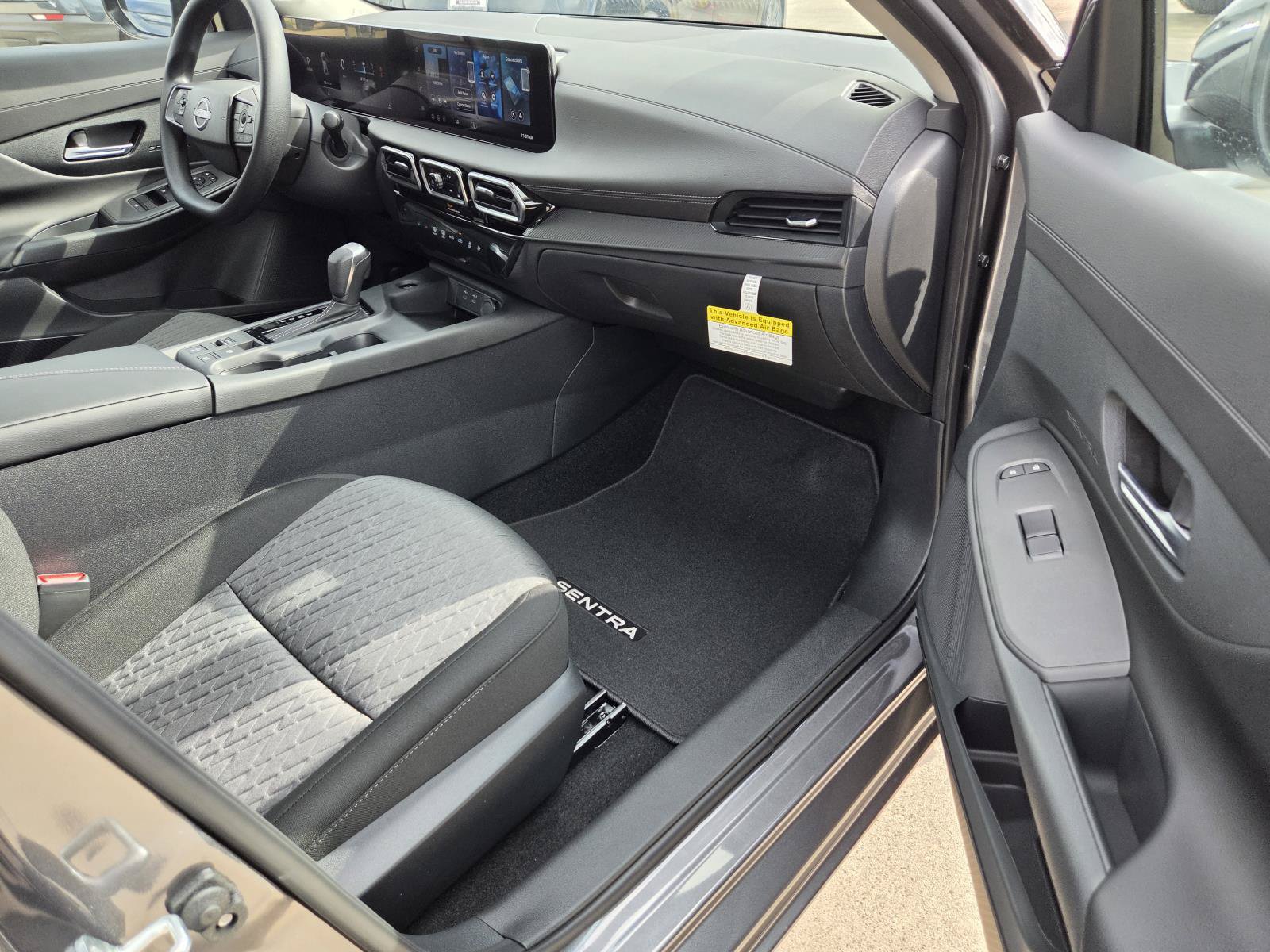 New 2027 Nissan Sentra SV FWD image 10