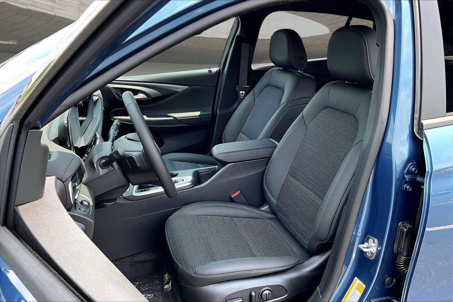 New 2026 Buick Envista Preferred w/ Convenience I Package FWD image 30