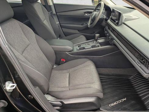 Certified 2023 Honda Accord LX image 19