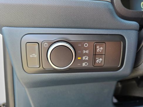 New 2026 Ford Maverick XL AWD/4WD image 17