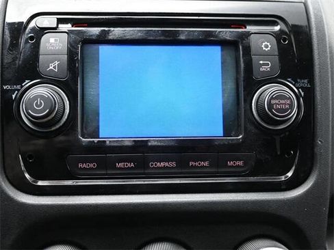 Used 2016 RAM ProMaster 2500 w/ Interior Convenience Group image 9