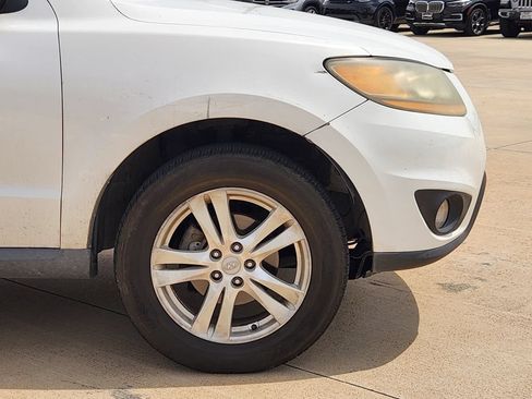 Used 2011 Hyundai Santa Fe Limited w/ Navigation Pkg 4 FWD image 9
