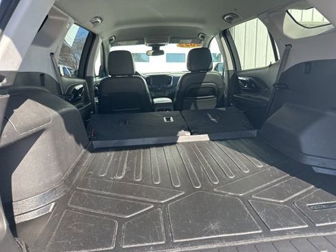Used 2022 GMC Terrain AT4 w/ Infotainment Package II image 58