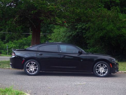 Used 2016 Dodge Charger SXT w/ AWD Plus Group image 5