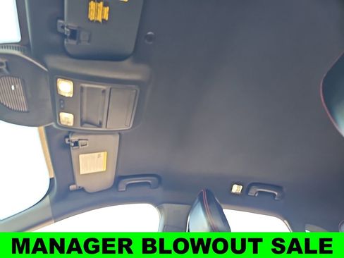 Used 2025 Ford Escape ST-Line FWD image 29