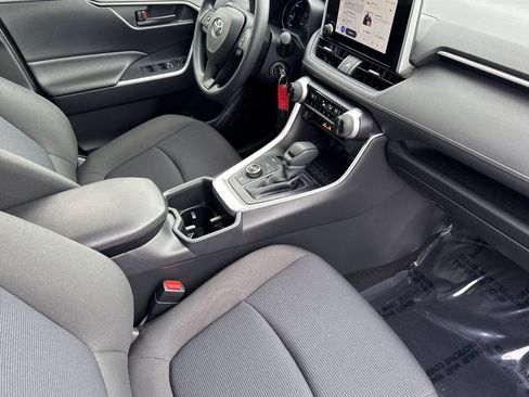 Certified 2025 Toyota RAV4 LE image 20