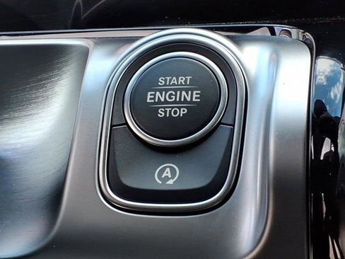 New 2026 Mercedes-Benz GLB 250 image 25