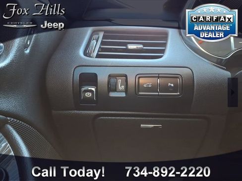 Used 2016 Chevrolet Impala LT w/ Convenience Package image 15