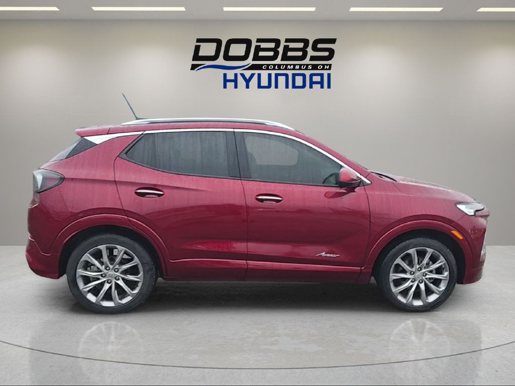 Used 2024 Buick Encore GX Avenir w/ Avenir Convenience Package FWD image 6