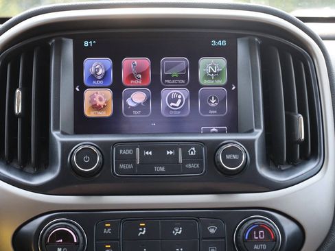 Used 2017 Chevrolet Colorado Z71 AWD/4WD image 20