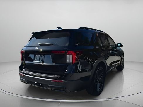 New 2026 Ford Explorer ST-Line w/ ST-Line Street Pack image 30