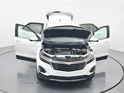 Used 2024 Chevrolet Equinox LT AWD/4WD image 44