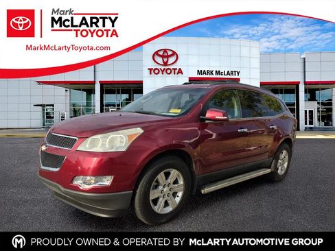 Used 2011 Chevrolet Traverse LT w/ LPO, 'HIT The Road' Package FWD image 1