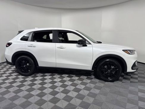 New 2026 Honda HR-V Sport image 10