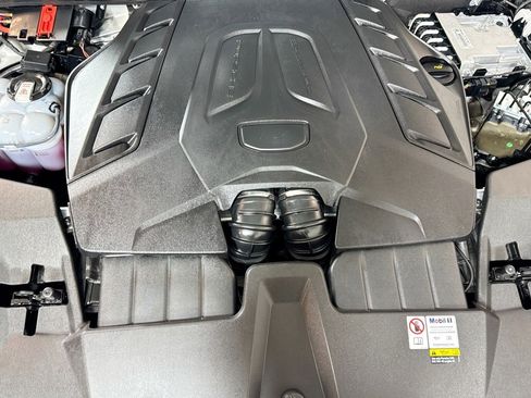 Used 2024 Porsche Cayenne S AWD/4WD image 29