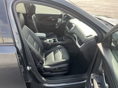 Used 2019 GMC Terrain SLT w/ Preferred Package AWD/4WD image 16