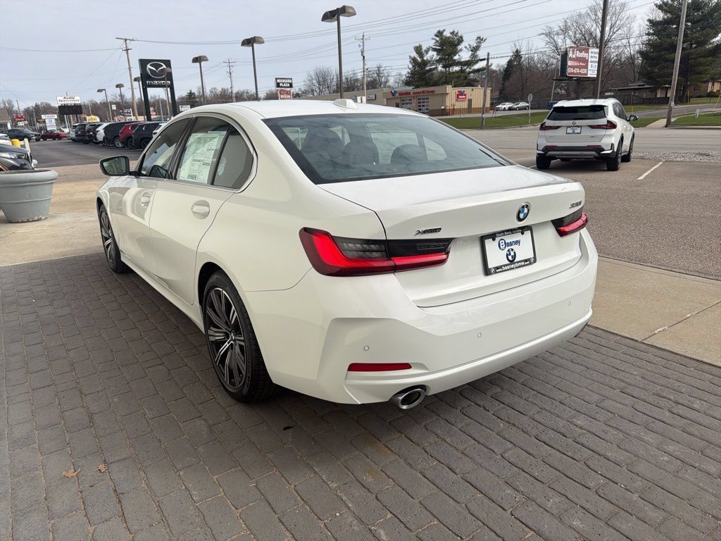 New 2026 BMW 330i xDrive Sedan w/ Convenience Package AWD/4WD image 6