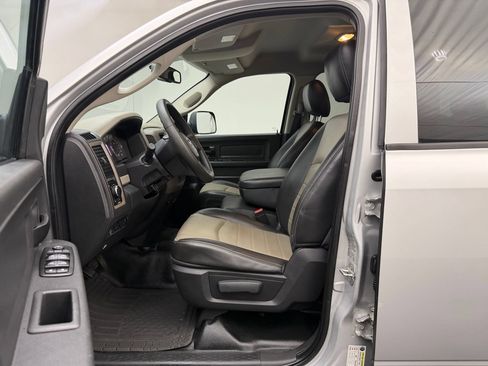Used 2012 RAM 1500 ST AWD/4WD image 5