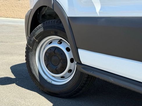 New 2025 Ford Transit 250 148 Medium Roof image 16