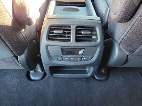 Certified 2022 Honda Pilot Sport image 12