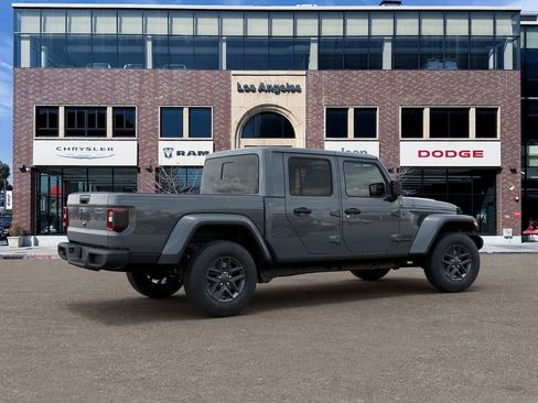 New 2026 Jeep Gladiator Sport image 4