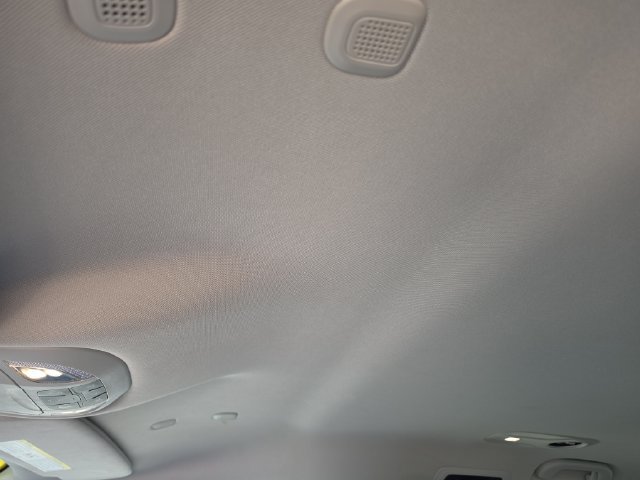 Used 2024 Chrysler Pacifica Touring-L FWD image 31