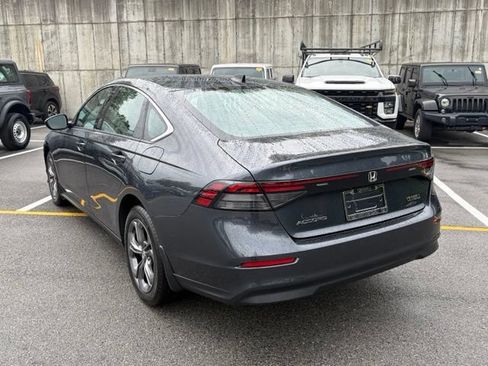Certified 2023 Honda Accord EX image 5