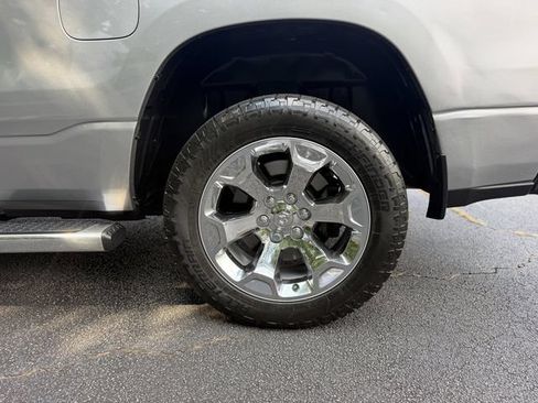 Used 2019 RAM 1500 Big Horn AWD/4WD image 38