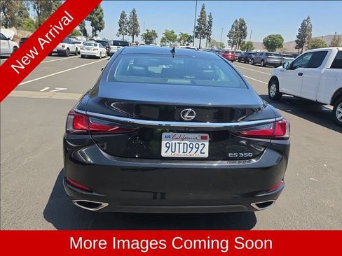 Used 2025 Lexus ES 350 w/ Premium Package FWD image 4