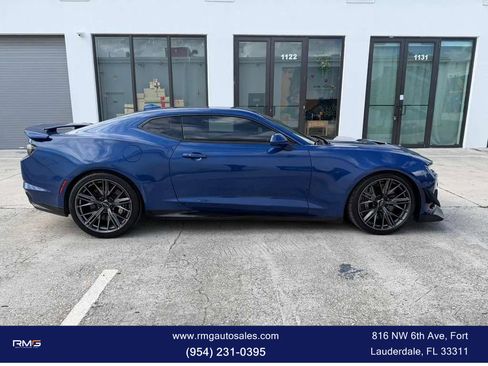 Used 2020 Chevrolet Camaro ZL1 image 7