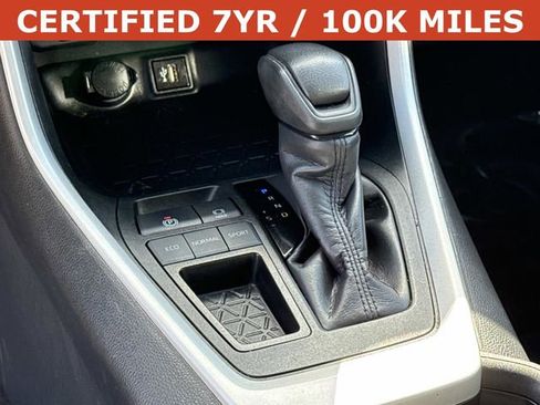 Used 2024 Toyota RAV4 LE image 22