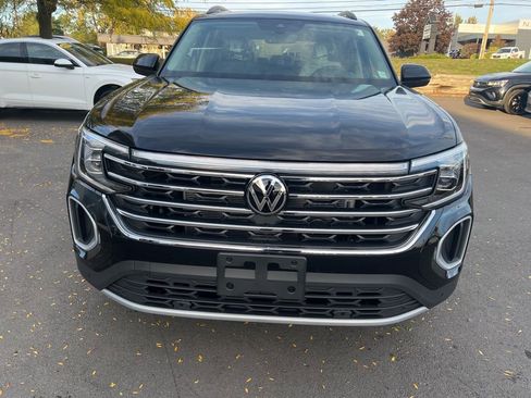 New 2026 Volkswagen Atlas SE image 2