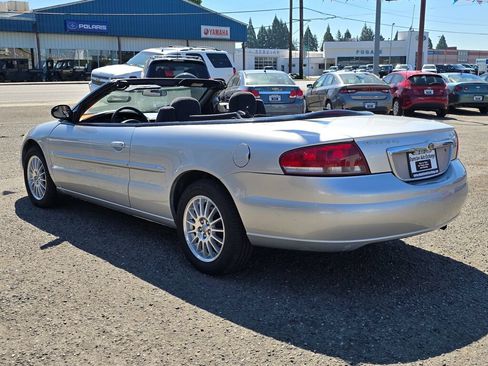 Used 2004 Chrysler Sebring LX FWD image 34