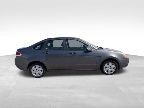 Used 2011 Ford Focus S FWD image 12