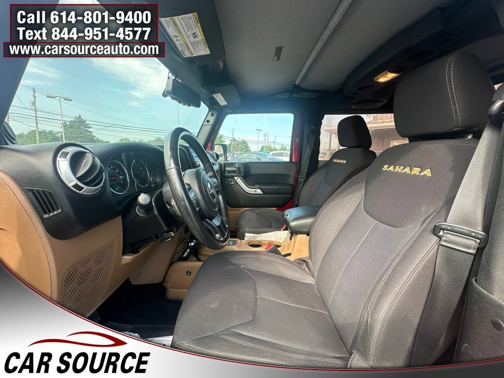 Used 2013 Jeep Wrangler Sahara w/ Dual Top Group AWD/4WD image 9
