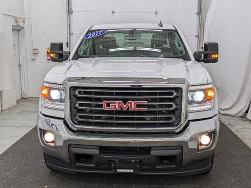 Used 2017 GMC Sierra 2500 SLE w/ HD SLE Preferred Plus Package image 14