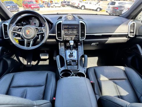 Used 2015 Porsche Cayenne S w/ Infotainment Bose Package image 20