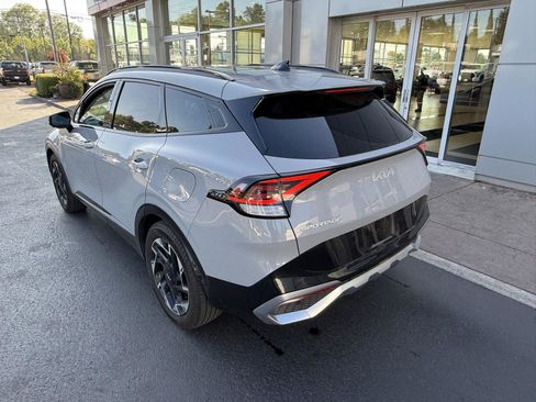 Used 2023 Kia Sportage SX FWD image 3
