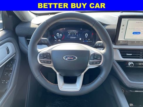 New 2025 Ford Explorer Active image 12