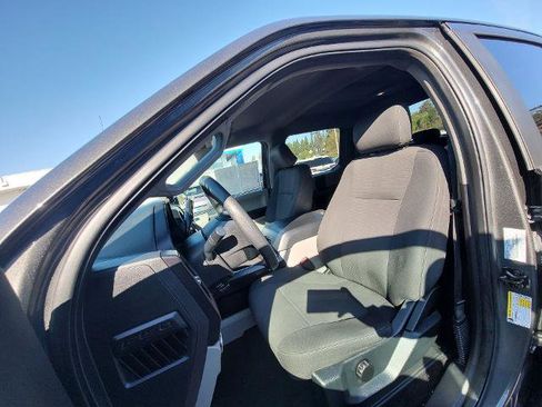 Used 2017 Ford F150 XL w/ Equipment Group 101A Mid image 17