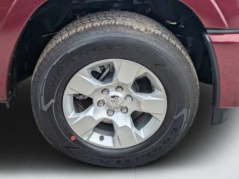 New 2026 RAM 1500 Big Horn AWD/4WD image 9
