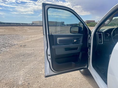 Used 2016 RAM 1500 Big Horn RWD image 8