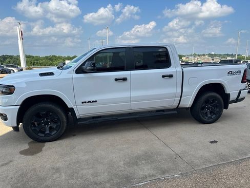 Used 2025 RAM 1500 Lone Star AWD/4WD image 4
