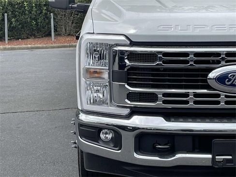 New 2025 Ford F350 XL w/ XL Chrome Package image 30